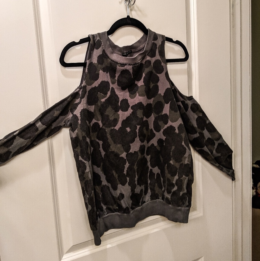 MUST SELL: Cold shoulder sweatshirt